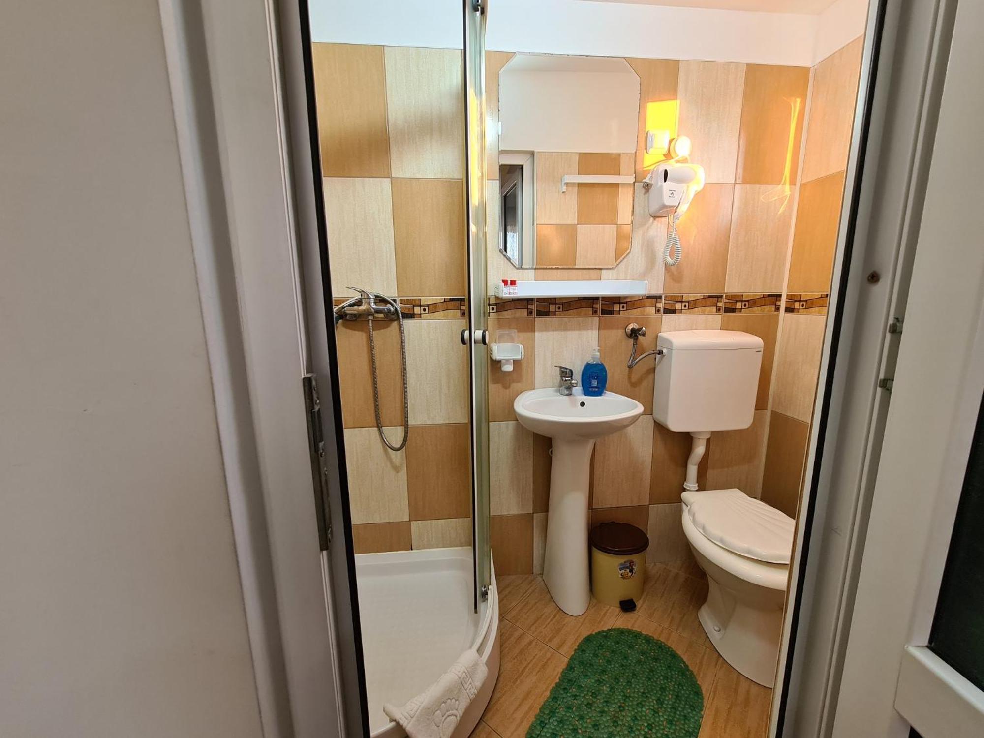 Casa Bianca Hotel Două Mai Kültér fotó