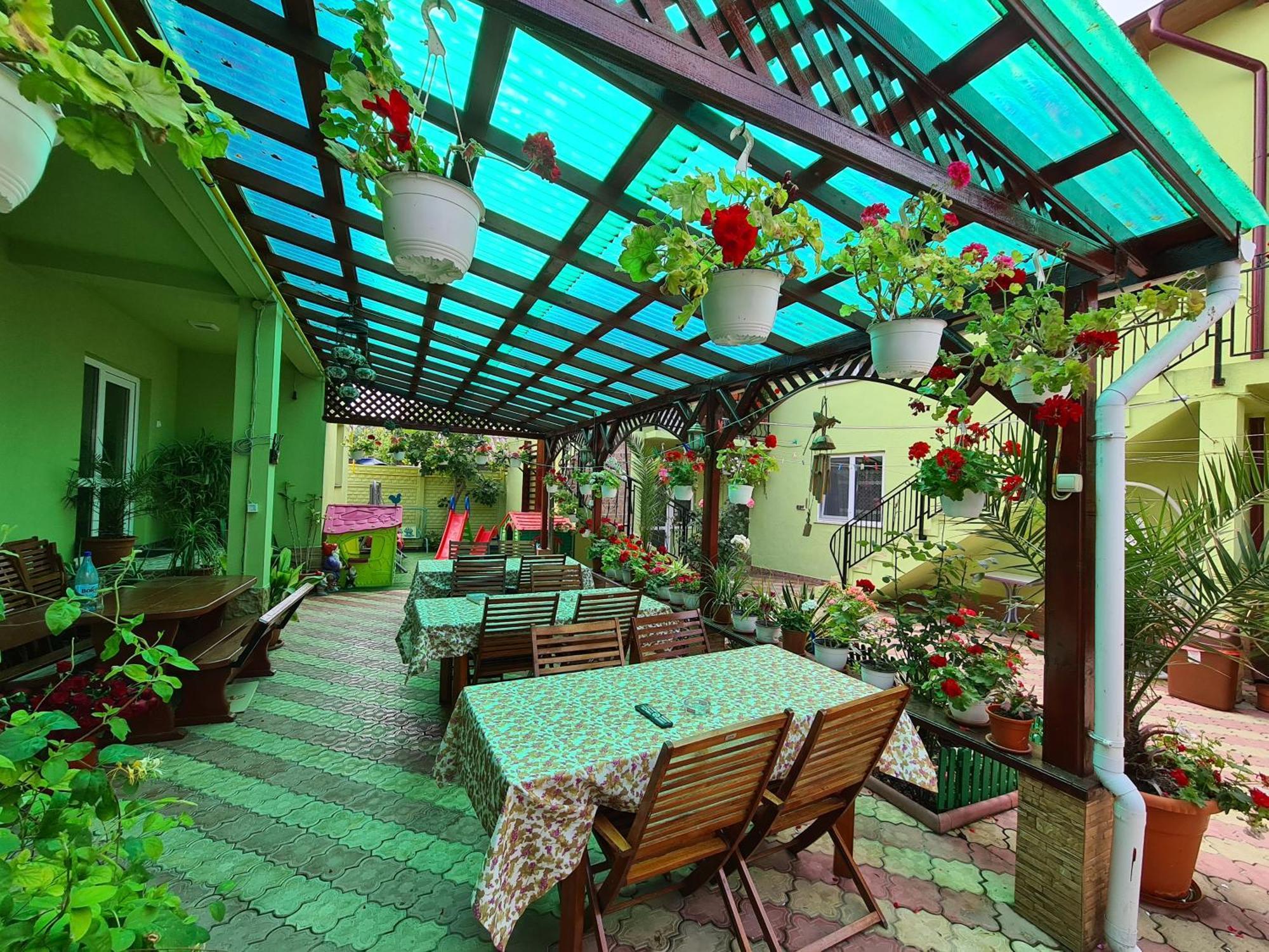Casa Bianca Hotel Două Mai Kültér fotó